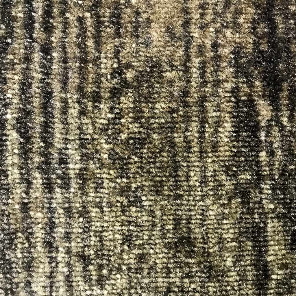 Luxe Tufted Carpet - Image 5